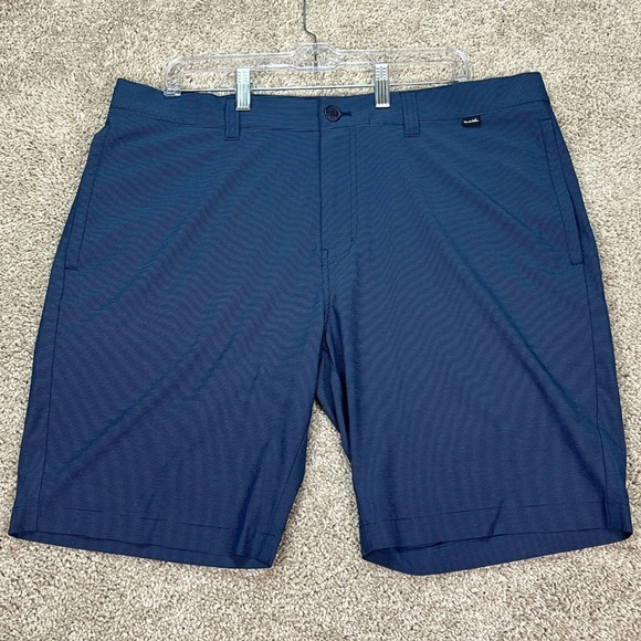 TravisMathew Other - Travis Mathew Shorts Men 38 9 Navy Blue Micro Stripe Flat Front Performance Golf